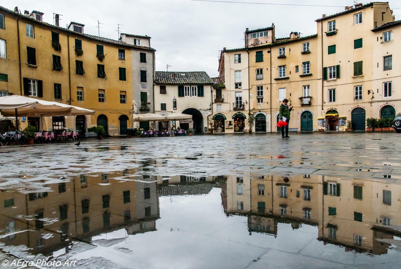 Casa Anfiteatro Apartment Lucca Bagian luar foto